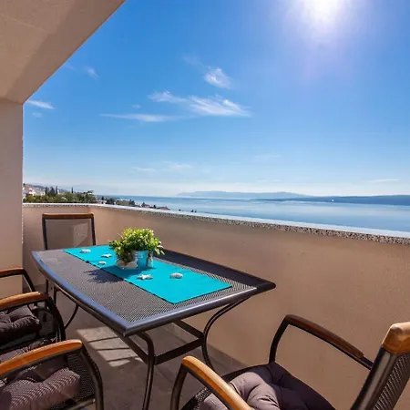 In Near With Pool Villa Dramalj