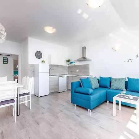 Charming In With Bubble Bath Villa